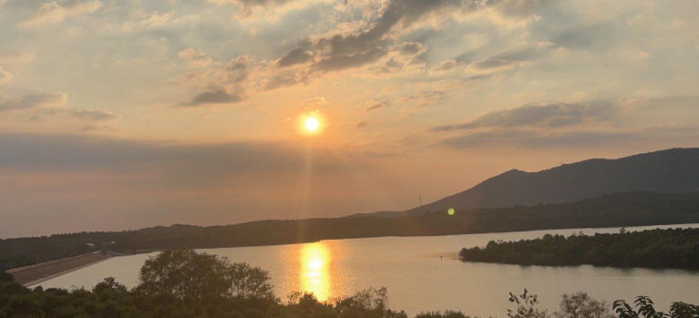 觅策企业网站管理系统轮播图5